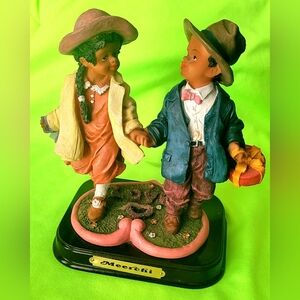Meerchi love boy girl african figurine MRH